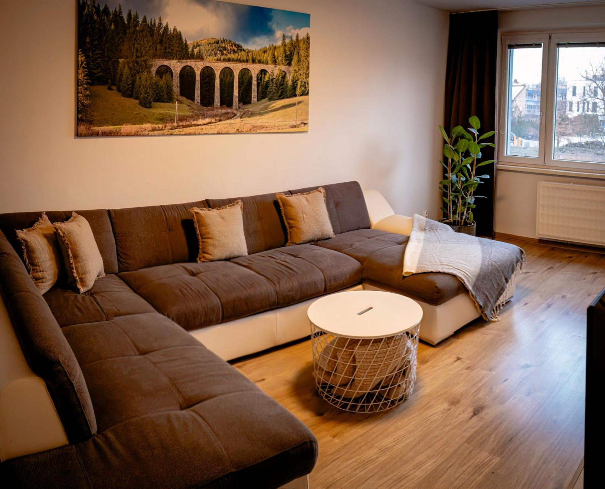 Apartman Centrum Komfort Зволен Екстериор снимка