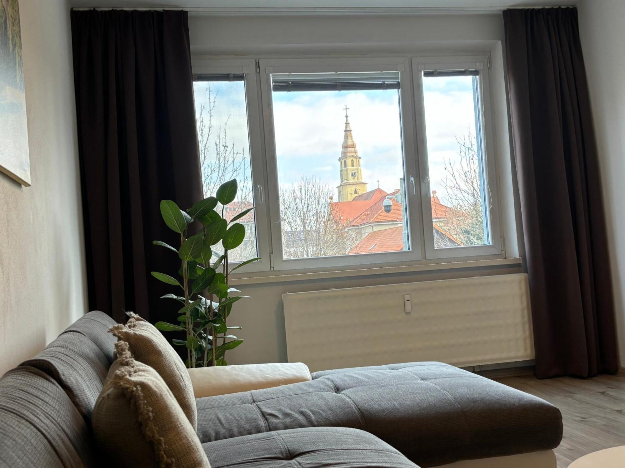 Apartman Centrum Komfort Зволен Екстериор снимка