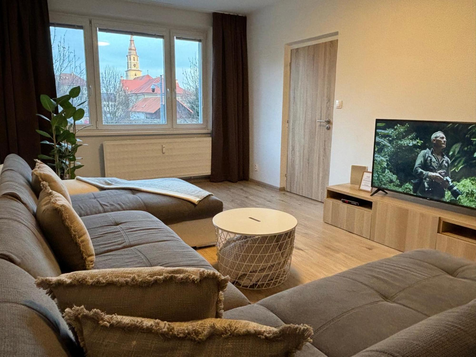Apartman Centrum Komfort Зволен Екстериор снимка